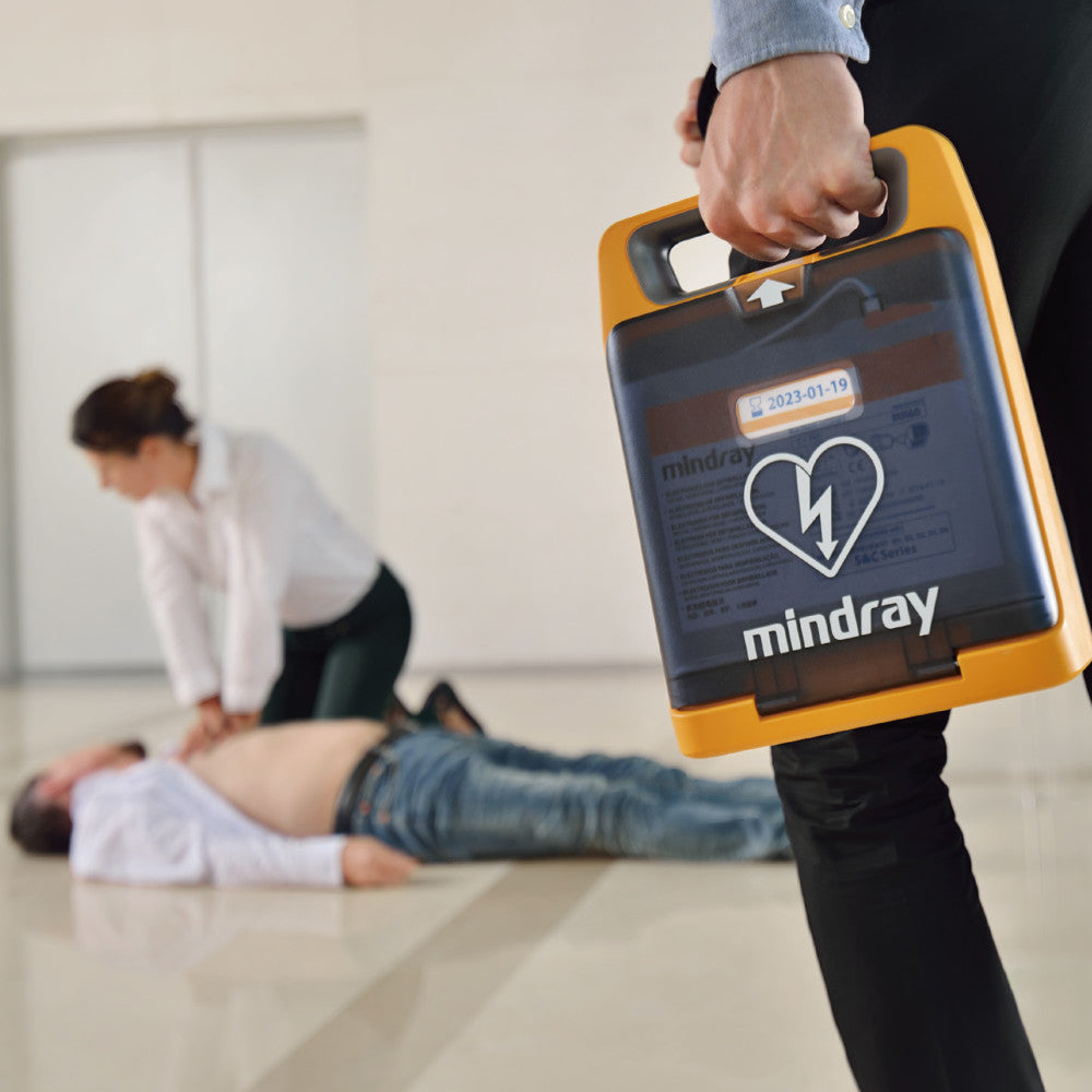 Mindray Fully-Automatic Defibrillator with 7in Colour Screen